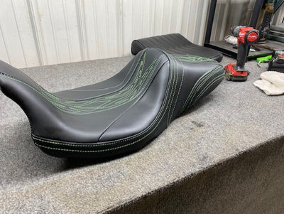 Cool Thread )n A Street Glide Motorcycle Seat